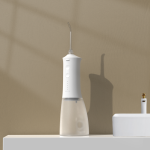 USB Şarjlı Taşınabilir Ağız İrigatörü Şarj Edilebilir Su Jeti Diş İpi Su Geçirmez Ipx7 Diş Su İpi